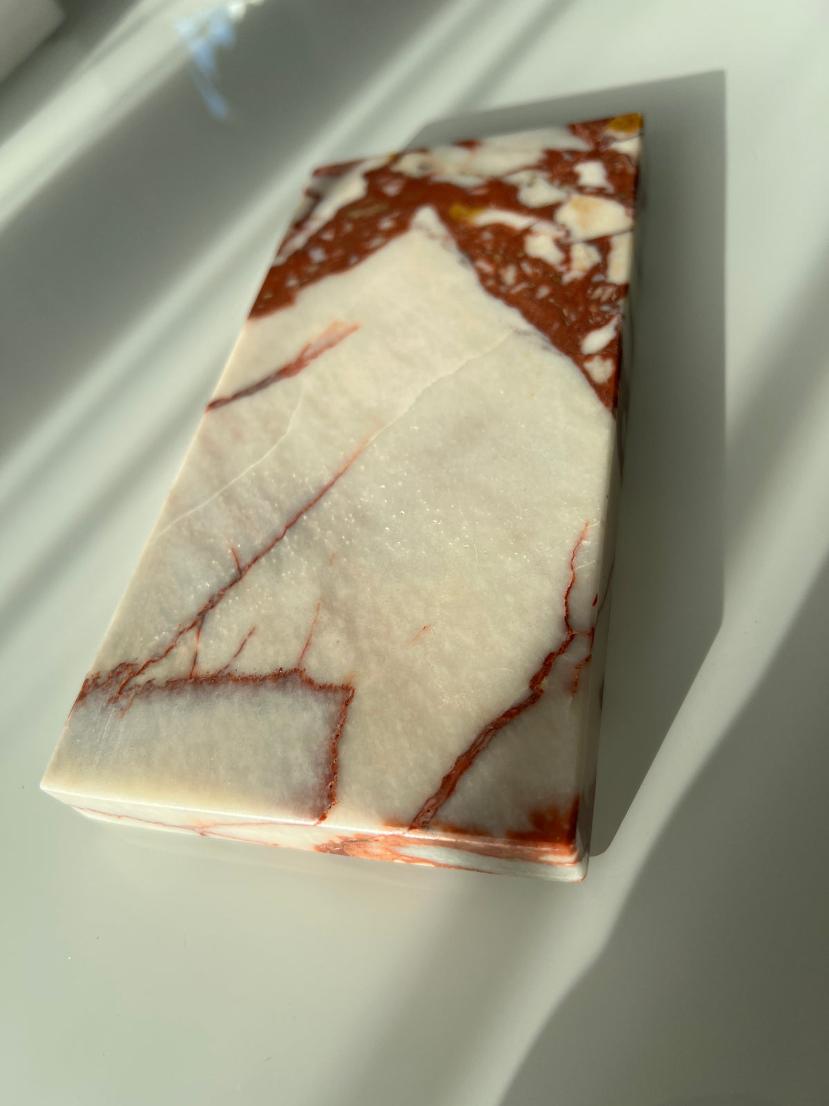 The Miniatur - Calacatta Red