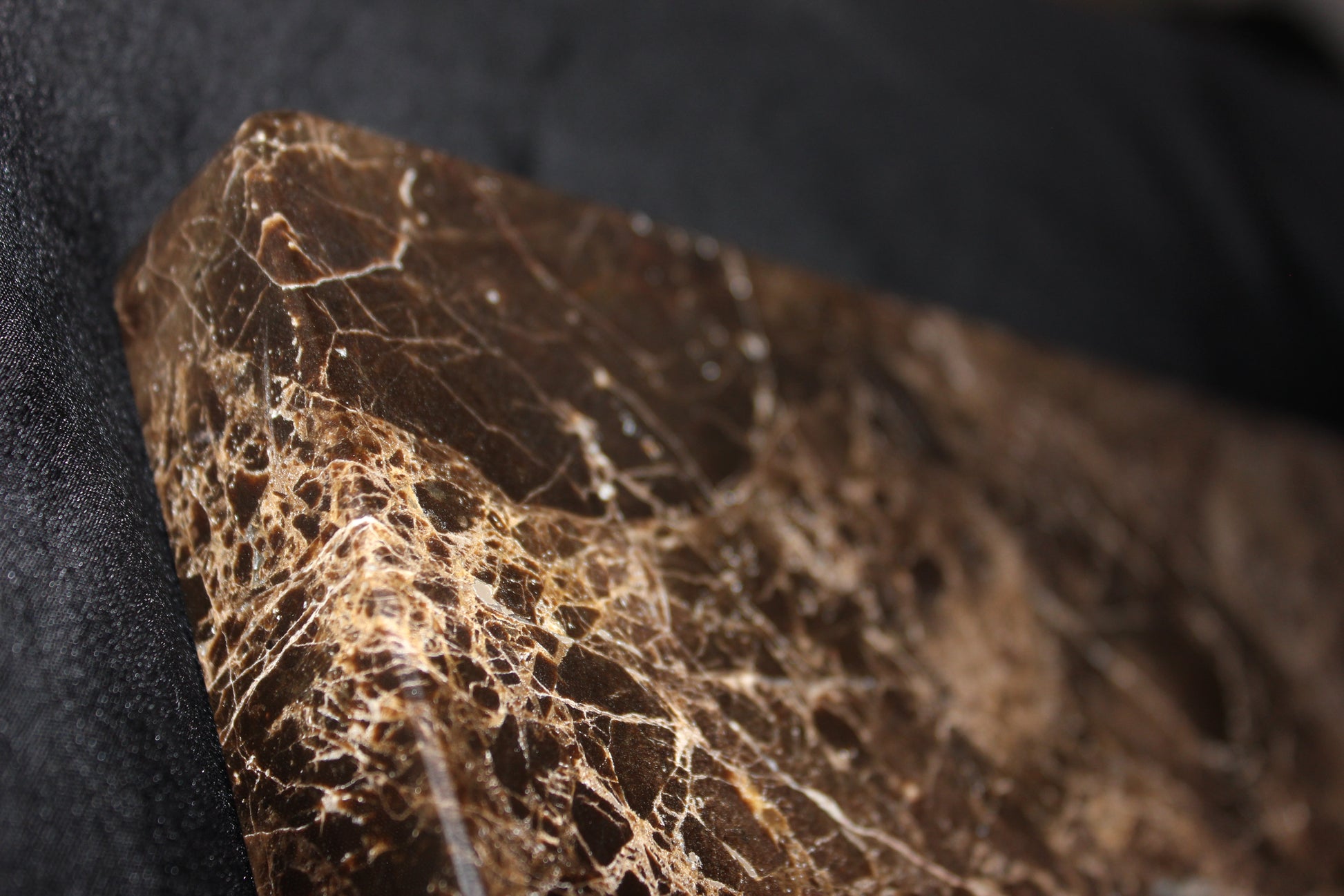 Dark Emperador Luxus Marmor Tray von River & Root
